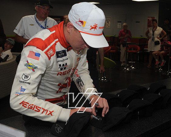PR-JUNE_1027