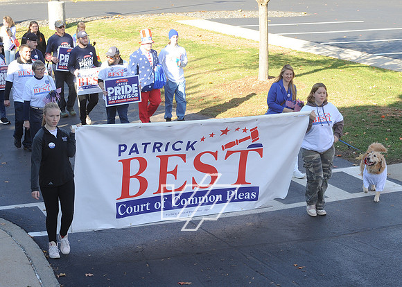 MCVA-Parade_280