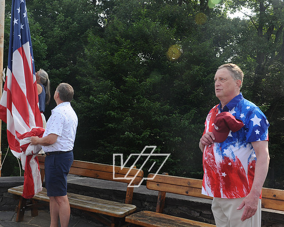 4JULY_071