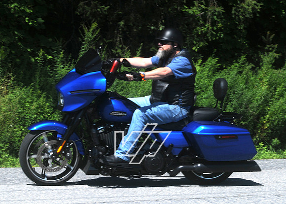 11thAWSOM-EST-bikerun_172