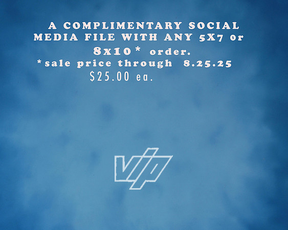 complimentary social media