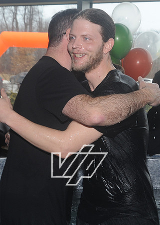 12FEB-CC_305