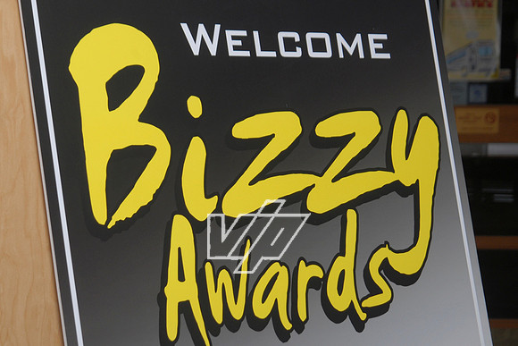 BIZZY_031