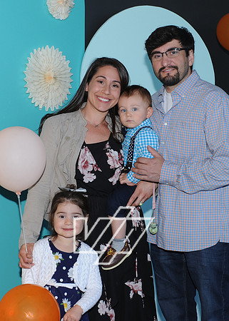 CC-MOM_366