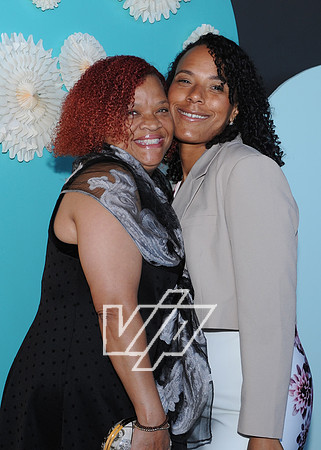 CC-MOM_344