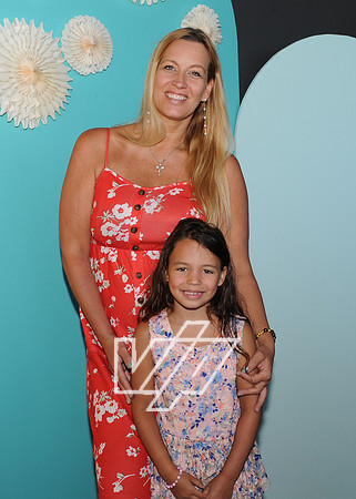 CC-MOM_330