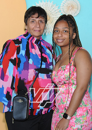 CC-MOM_090