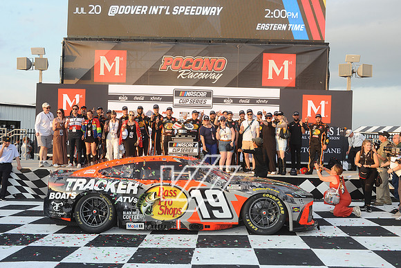 PR-JUNE_2086