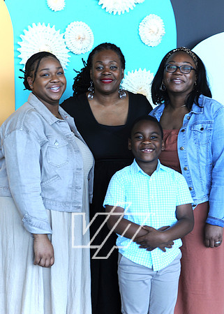 CC-MOM_454