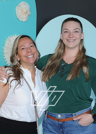CC-MOM_219
