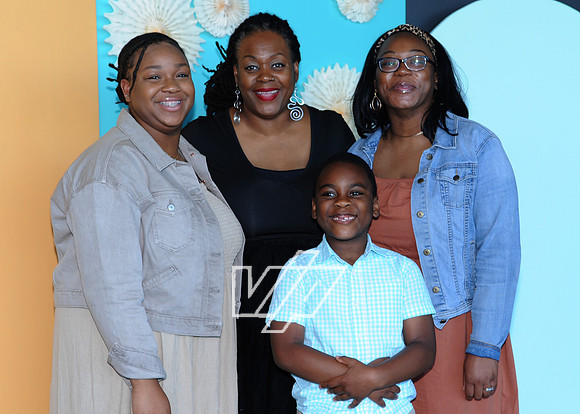 CC-MOM_453