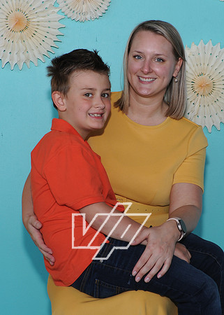 CC-MOM_055