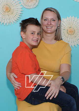 CC-MOM_053