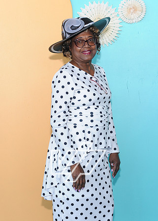CC-MOM_076