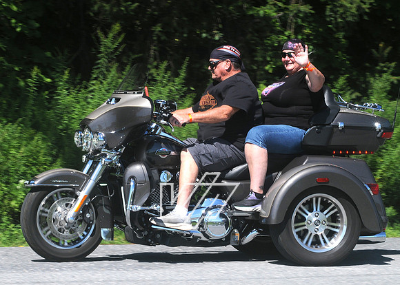 11thAWSOM-EST-bikerun_211