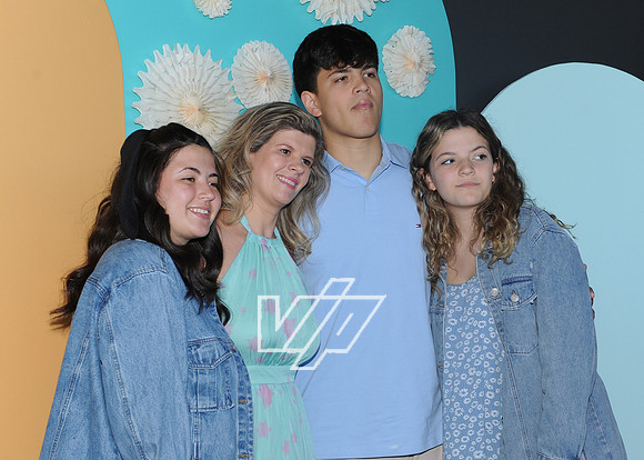CC-MOM_376