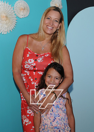 CC-MOM_329