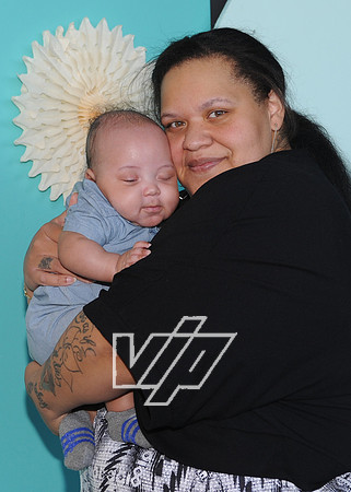 CC-MOM_235