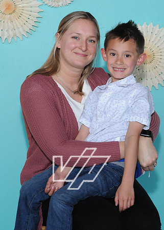 CC-MOM_050