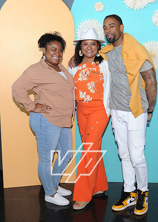CC-MOM_163