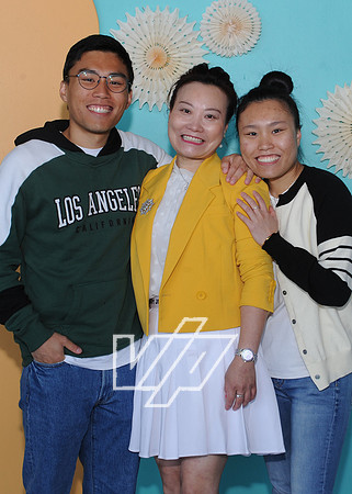 CC-MOM_067