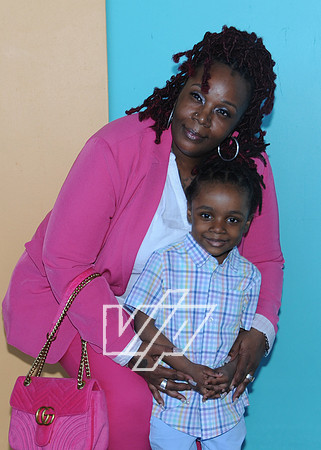 CC-MOM_228