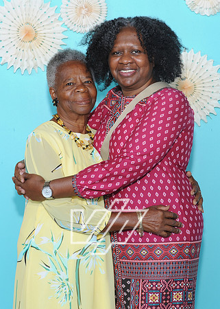 CC-MOM_086