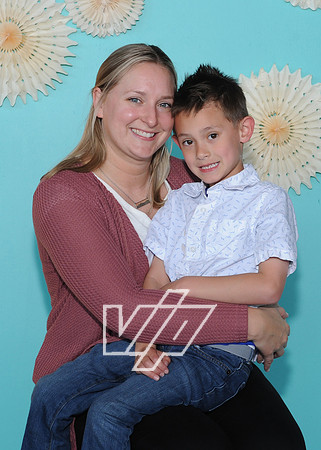 CC-MOM_052