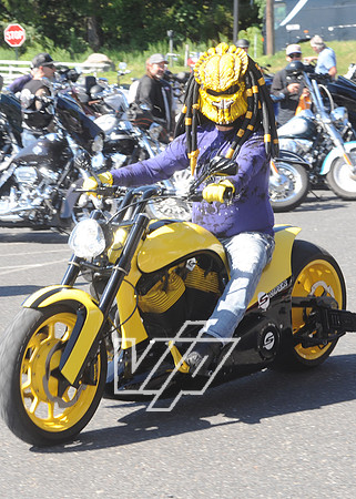 11thAWSOM-EST-bikerun_061