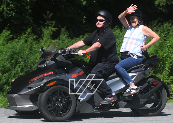 11thAWSOM-EST-bikerun_208