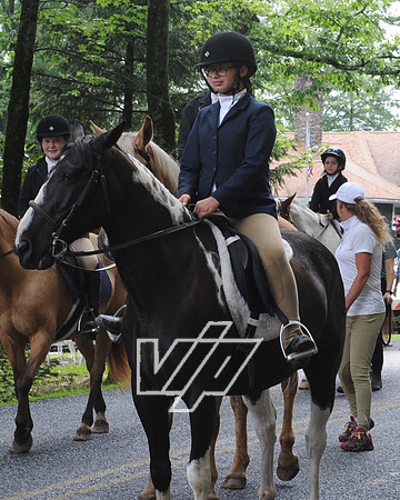 Parade7.4BHF_158