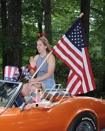 Parade7.4BHF_125