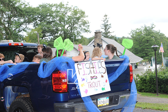Parade7.4BHF_046