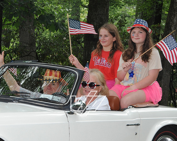 Parade7.4BHF_132
