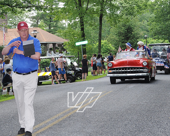Parade7.4BHF_023