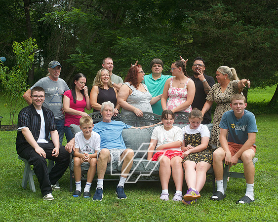 HKW-FAM_107