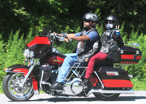 11thAWSOM-EST-bikerun_198