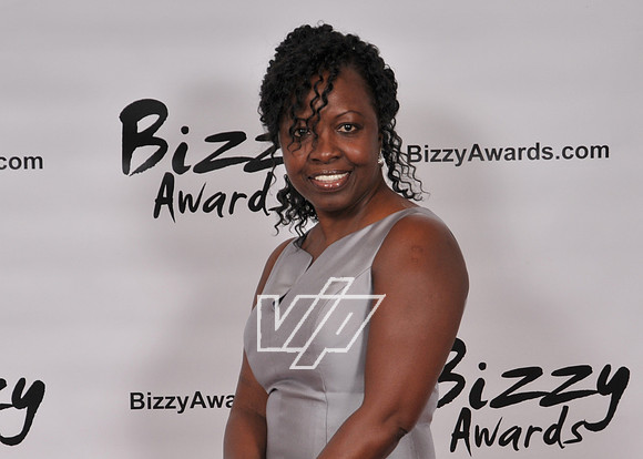 BIZZY_061