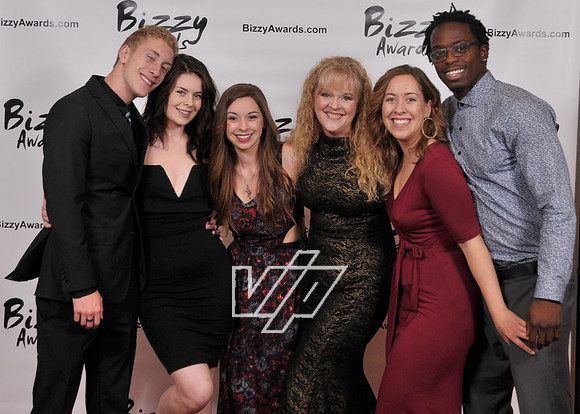 BIZZY_073