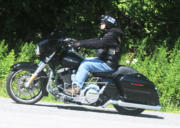 11thAWSOM-EST-bikerun_200