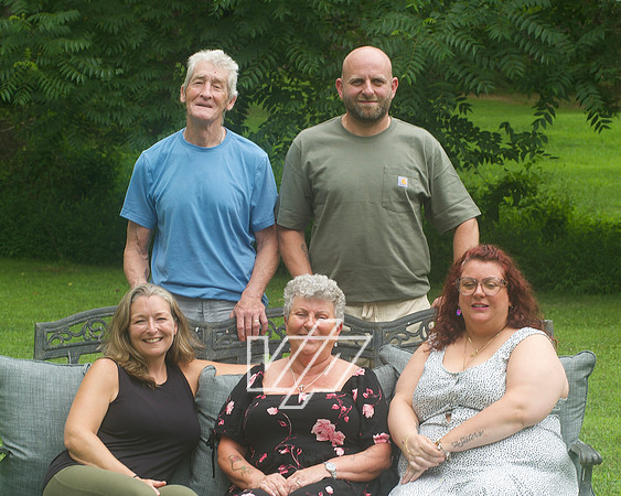 HKW-FAM_124
