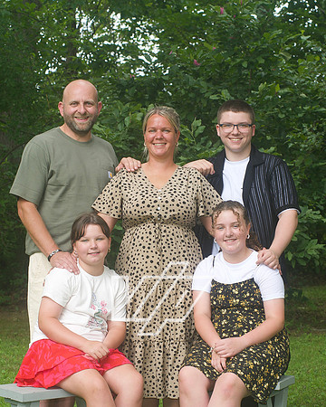 HKW-FAM_169