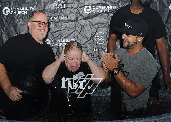 20.Oct_Baptism_038