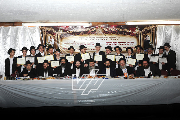 SIYUM-CYP_343