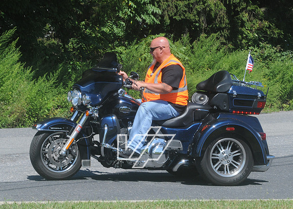 11thAWSOM-EST-bikerun_164