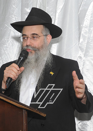 SIYUM-CYP_208