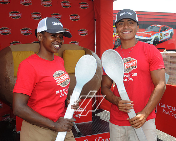 PR-JUNE_0595