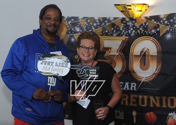 30YR-ESHS_054