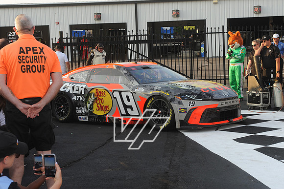 PR-JUNE_2055