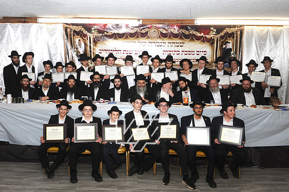SIYUM-CYP_299